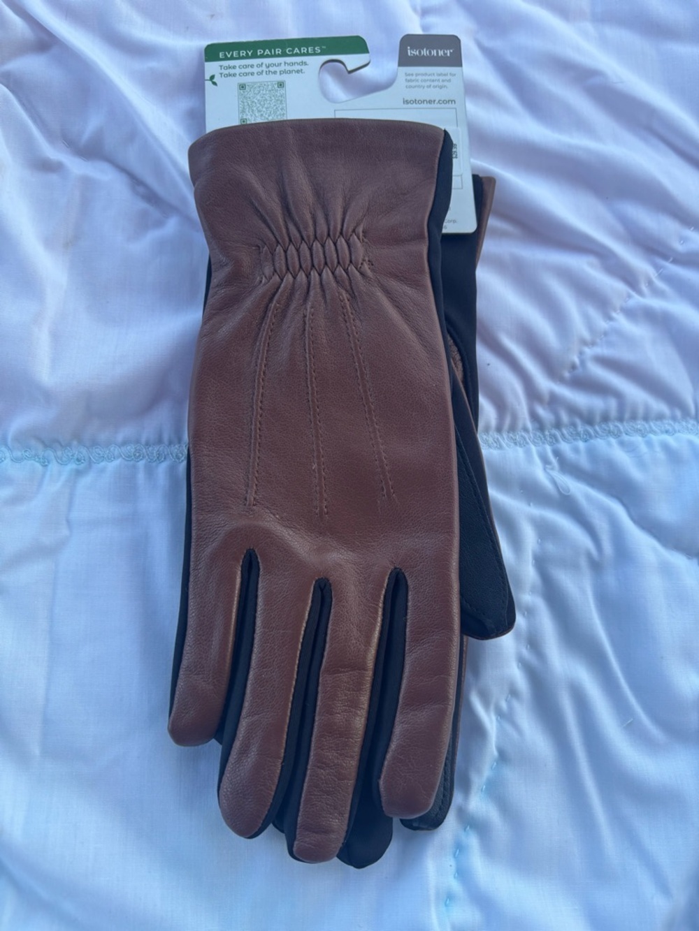 isotoner Women's Brown Leather Gloves with Black Palms